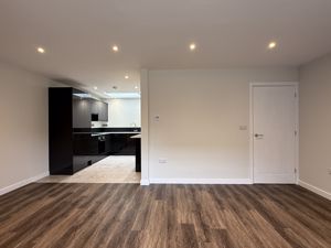Living area- click for photo gallery